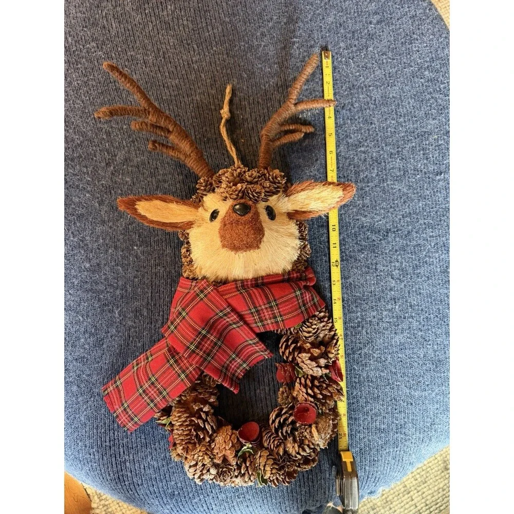 Handmade Holiday Christmas Reindeer Pinecone Wreath 20 In X 10 In